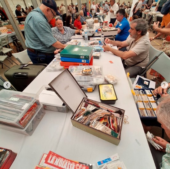 Fotos de la XXII Feria nacional del coleccionismo REPLEGA en Monzón (Huesca).