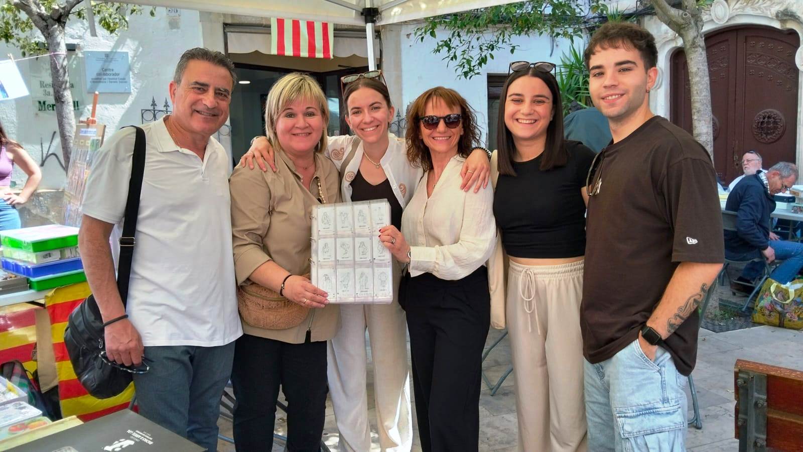 Fotos de la 26 Trobada d'intercanvi de sobres de sucre. Fira i festes del Sant Crist de Piera.