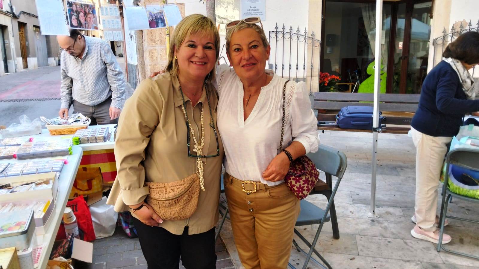 Fotos de la 26 Trobada d'intercanvi de sobres de sucre. Fira i festes del Sant Crist de Piera.