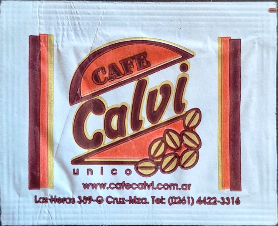 Sobres de edulcorantes de la marca de café argentina CALVI. Sobres de edulcorantes de la marca de café argentina CALVI.