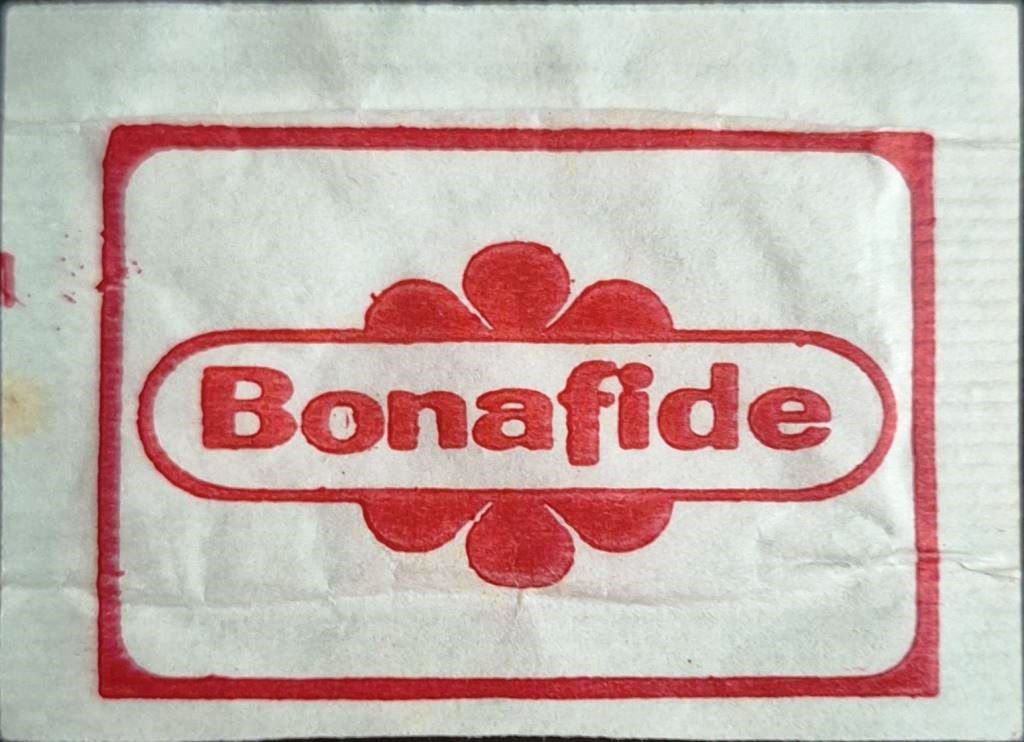 Sobres de edulcorantes de la marca Argentina de café BONAFIDE. Sobres de edulcorantes de la marca Argentina de café BONAFIDE.