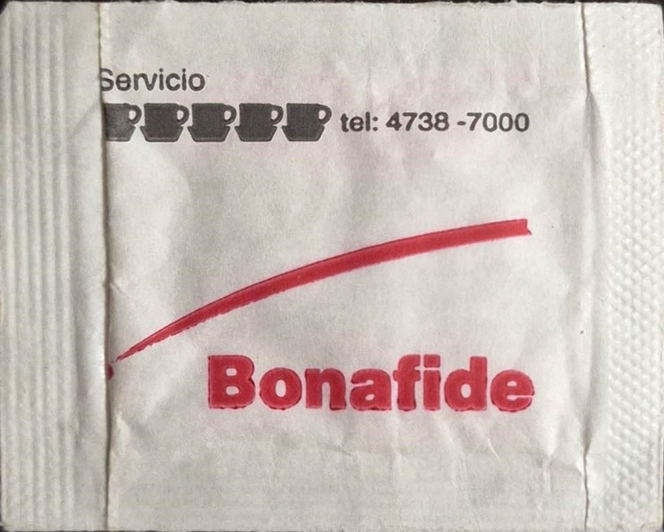 Sobres de edulcorantes de la marca Argentina de café BONAFIDE. Sobres de edulcorantes de la marca Argentina de café BONAFIDE.