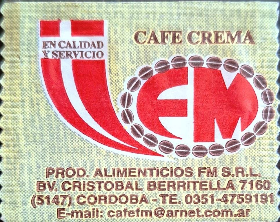 Sobres de edulcorantes de la marca Argentina de café FM. Sobres de edulcorantes de la marca Argentina de café FM.