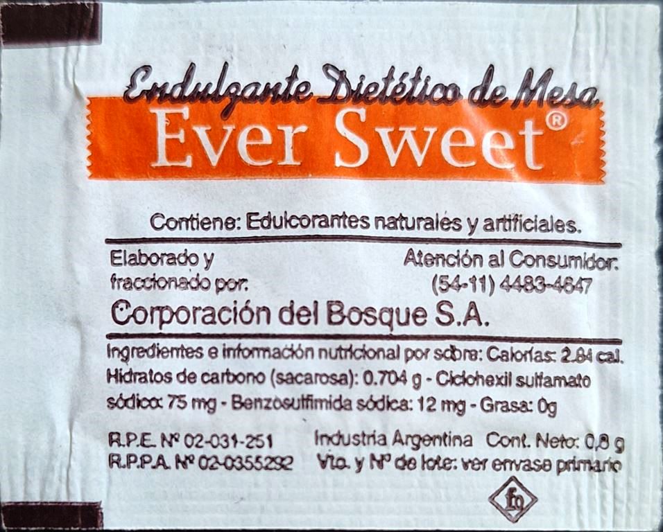Sobres de edulcorantes de la marca Argentina de café LICORCAFÉ. Sobres de edulcorantes de la marca Argentina de café LICORCAFÉ.