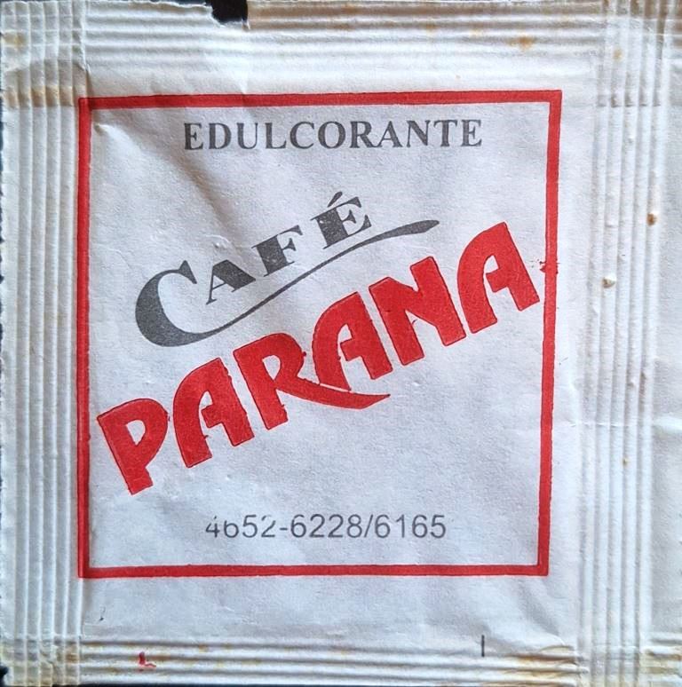 Sobres de edulcorantes de la marca Argentina de café PARANA. Sobres de edulcorantes de la marca Argentina de café PARANA.