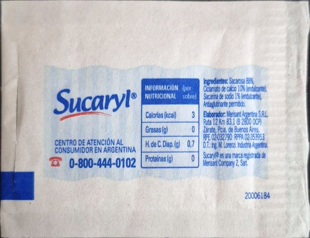 Sobres de edulcorantes de la marca Argentina de edulcorante SUCARYL. Sobres de edulcorantes de la marca Argentina de edulcorante SUCARYL.