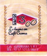 Sobres de edulcorantes de la marca Argentina de café 3. Sobres de edulcorantes de la marca Argentina de café 3.