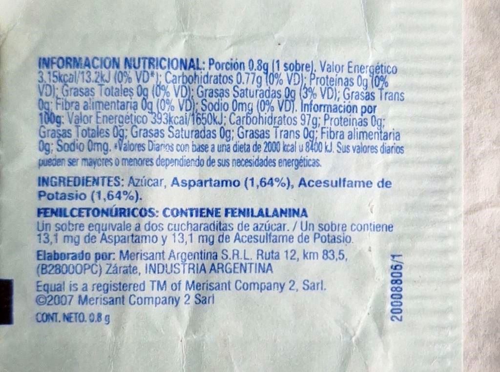 Sobres de edulcorantes de la marca Argentina de edulcorante EQUAL. Sobres de edulcorantes de la marca Argentina de edulcorante EQUAL.