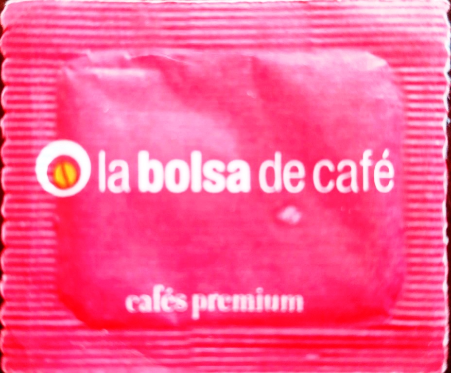 Sobres de edulcorantes de la marca Argentina de café LA BOLSA DEL CAFÉ. Sobres de edulcorantes de la marca Argentina de café LA BOLSA DEL CAFÉ.