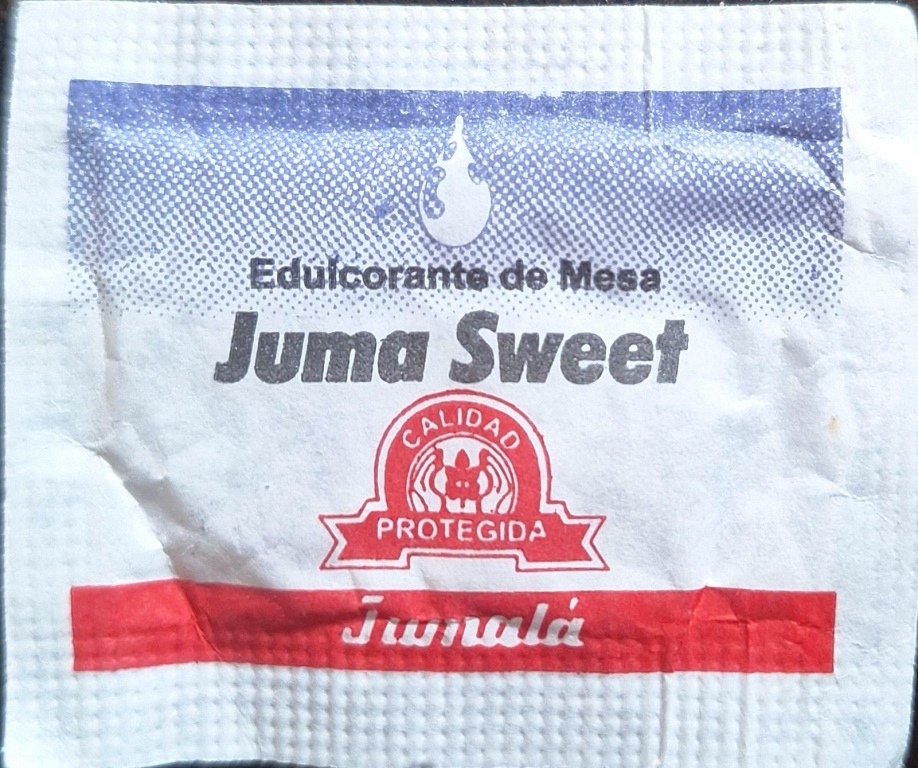 Sobres de edulcorantes de marcas de café de Argentina.