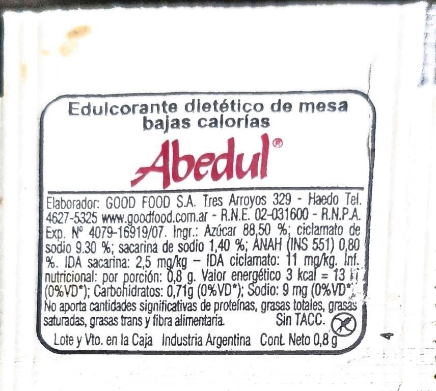 Sobres de edulcorantes de la marca Argentina de café OYAMBRE. Sobres de edulcorantes de la marca Argentina de café OYAMBRE.