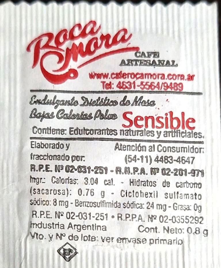 Sobres de edulcorantes de la marca Argentina de café ROCAMORA. Sobres de edulcorantes de la marca Argentina de café ROCAMORA.