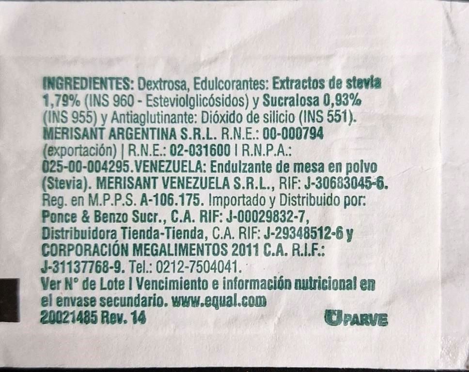 Sobres de edulcorantes de la marca Argentina de edulcorante EQUAL. Sobres de edulcorantes de la marca Argentina de edulcorante EQUAL.