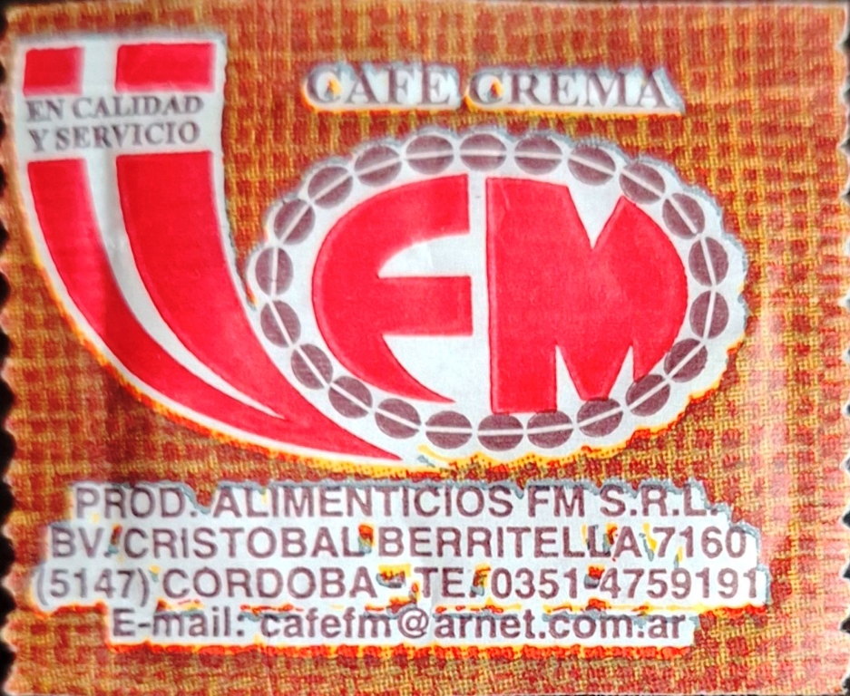 Sobres de edulcorantes de la marca Argentina de café FM. Sobres de edulcorantes de la marca Argentina de café FM.
