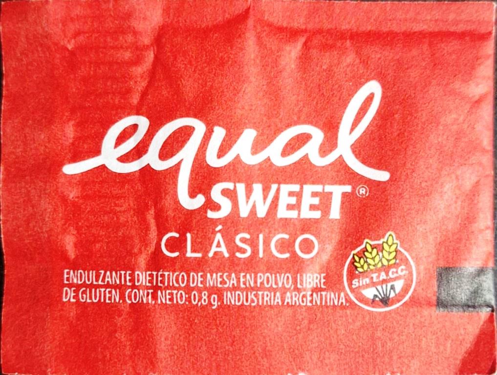Sobres de edulcorantes de la marca Argentina de edulcorante EQUALSWEET. Sobres de edulcorantes de la marca Argentina de edulcorante EQUALSWEET.