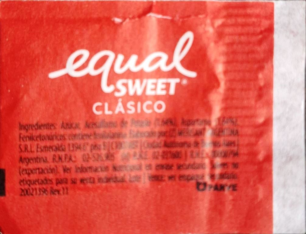 Sobres de edulcorantes de la marca Argentina de edulcorante EQUALSWEET. Sobres de edulcorantes de la marca Argentina de edulcorante EQUALSWEET.