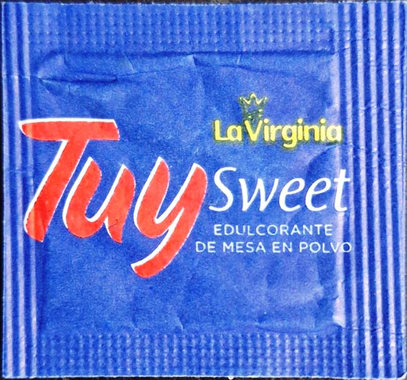 Sobres de edulcorantes de la marca Argentina de café LA VIRGINIA. Sobres de edulcorantes de la marca Argentina de café LA VIRGINIA.