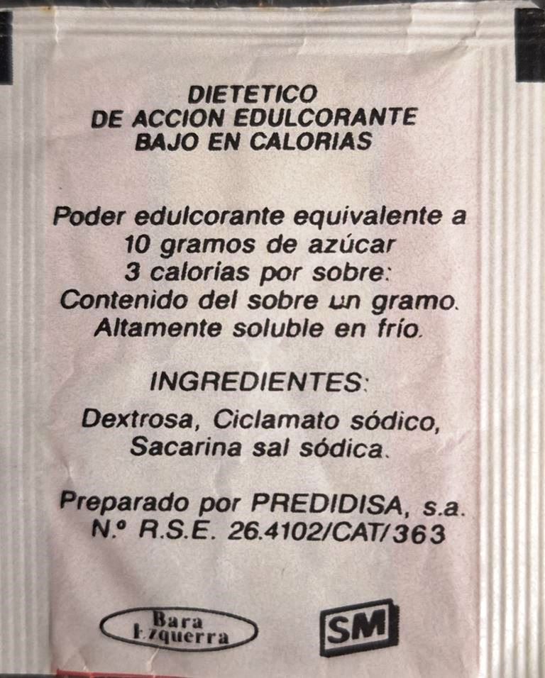 Sobres de edulcorantes de la marca de café 3JP. Sobres de edulcorantes de la marca de café 3JP.