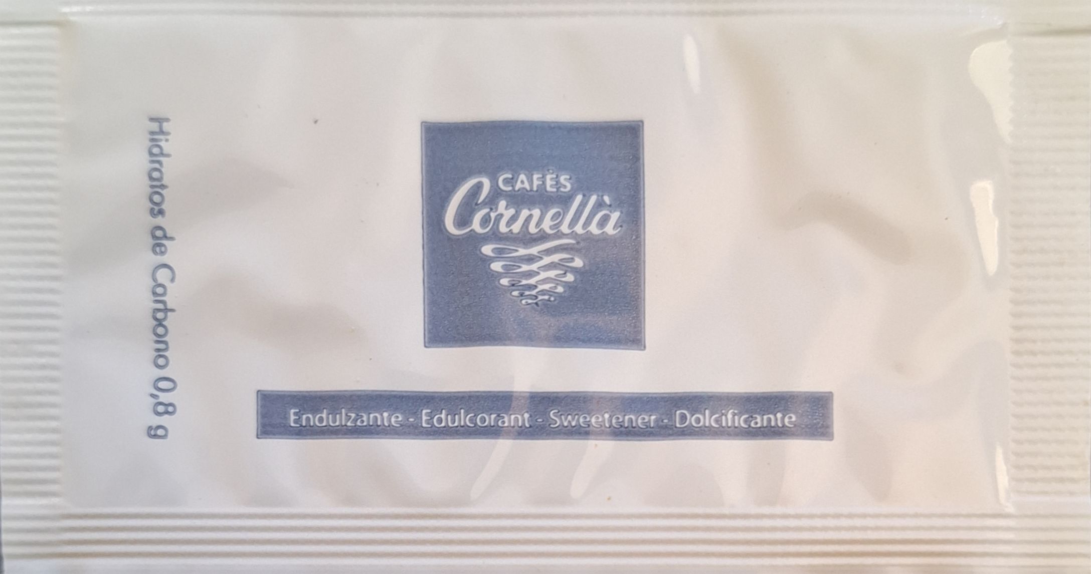 Sobres de edulcorantes de la marca de café CORNELLÀ. Sobres de edulcorantes de la marca de café CORNELLÀ.