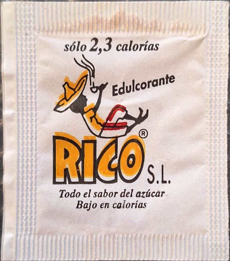 Sobres de edulcorantes de España de la marca de café RICO. Sobres de edulcorantes de España de la marca de café RICO.