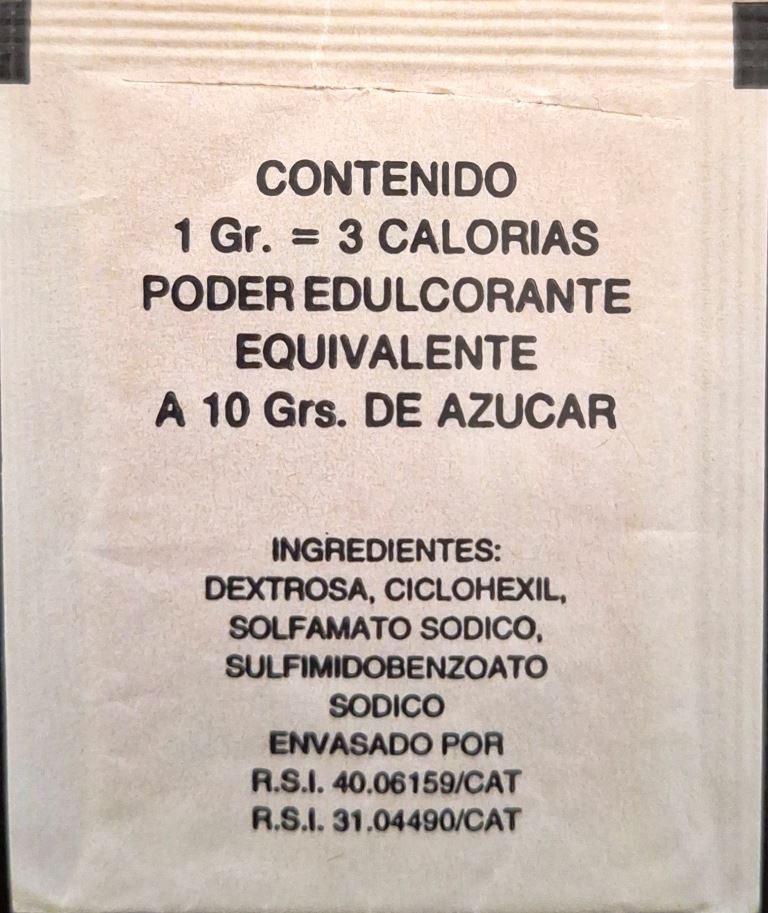Sobres de edulcorantes de España de la marca de café NOVELL. Sobres de edulcorantes de España de la marca de café NOVELL.