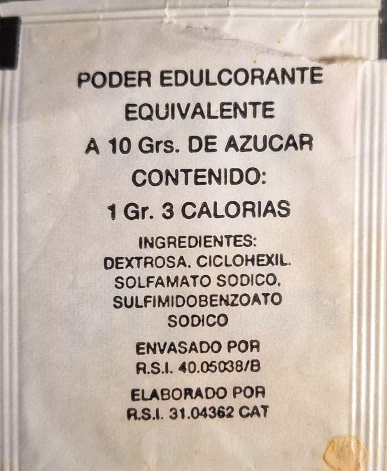 Sobres de edulcorantes de la marca de café ALBERTI. Sobres de edulcorantes de la marca de café ALBERTI.