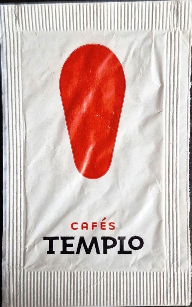 Sobres de edulcorantes de España de la marca de café TEMPLO. Sobres de edulcorantes de España de la marca de café TEMPLO.