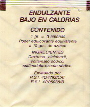 Sobres de edulcorantes de la marca de café CREM. Sobres de edulcorantes de la marca de café CREM.