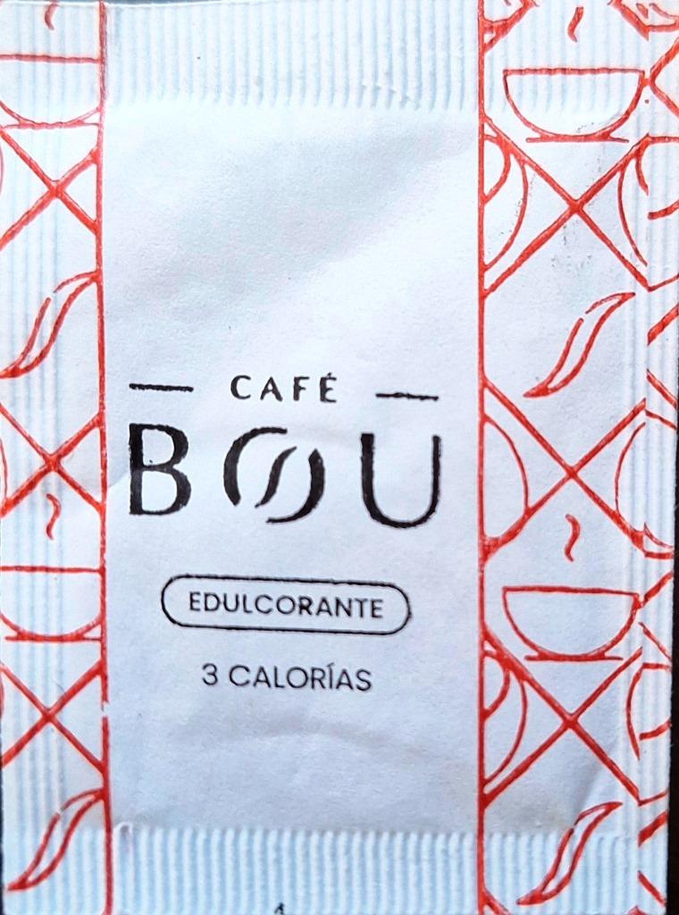 Sobres de edulcorantes de la marca de café BOU. Sobres de edulcorantes de la marca de café BOU.