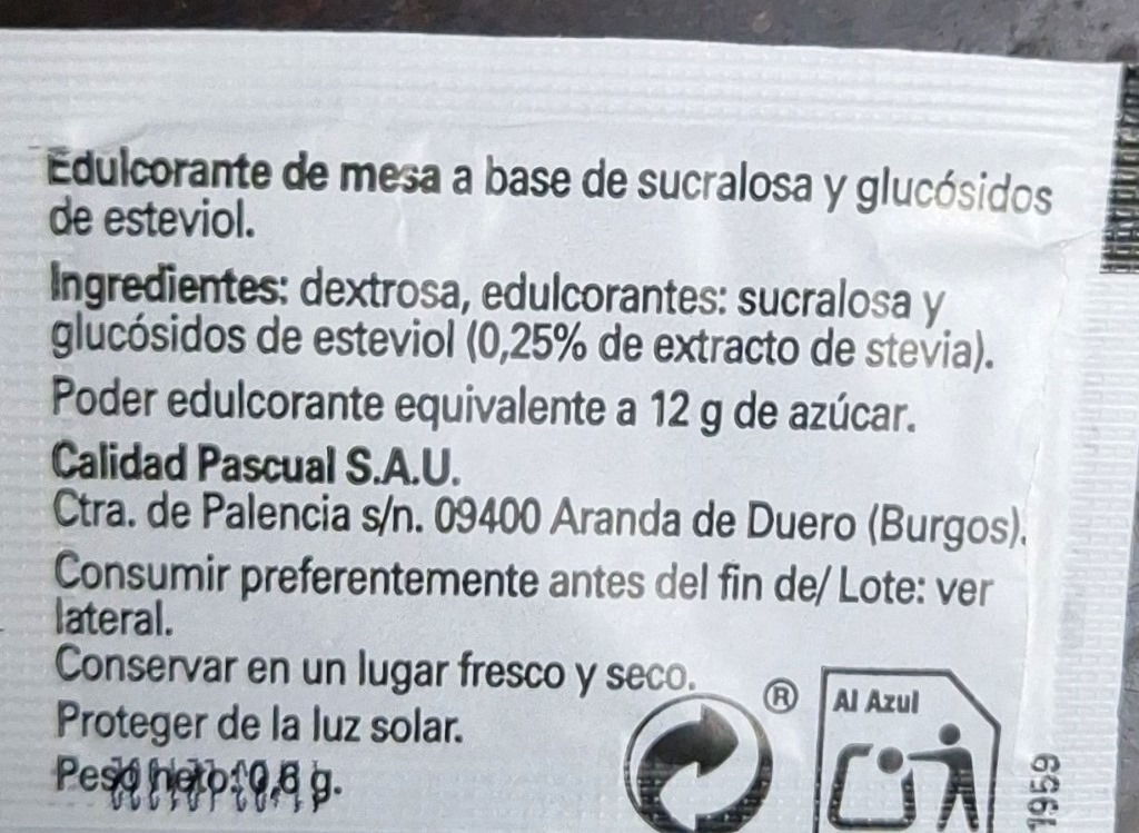 Sobres de edulcorantes de España de la marca de café MOCAY. Sobres de edulcorantes de España de la marca de café MOCAY.