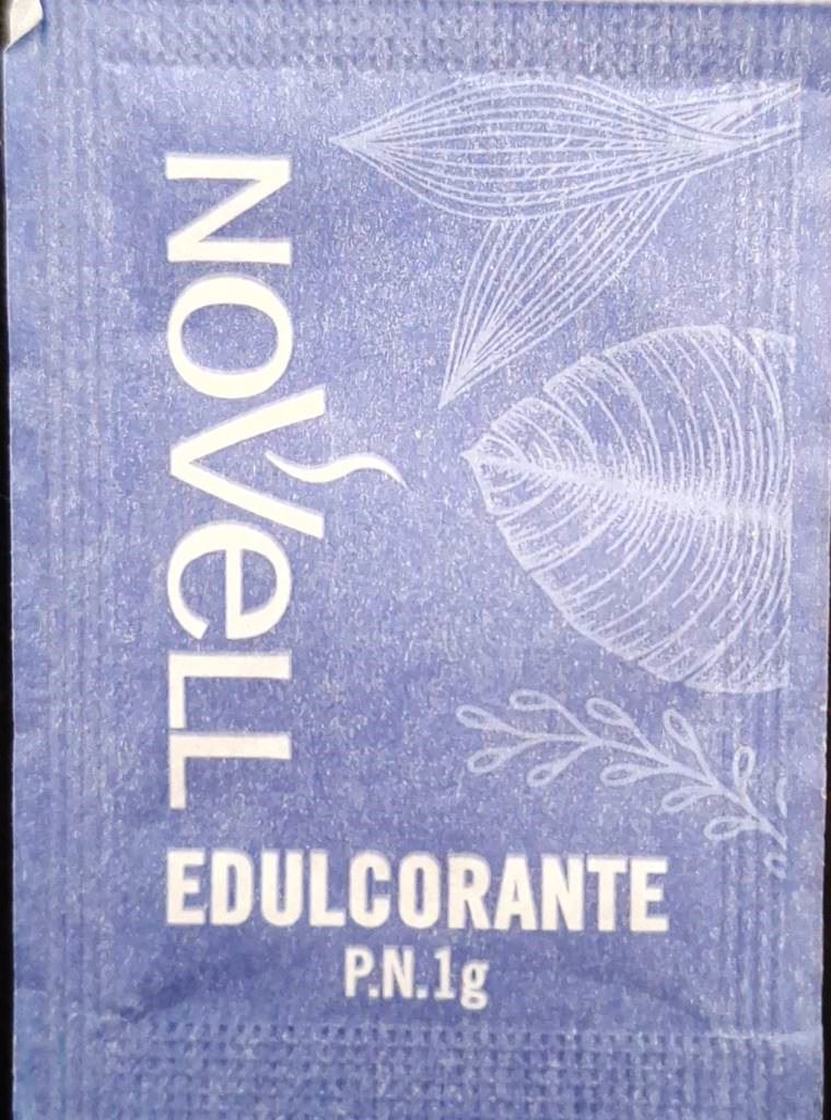 Sobres de edulcorantes de España de la marca de café NOVELL. Sobres de edulcorantes de España de la marca de café NOVELL.