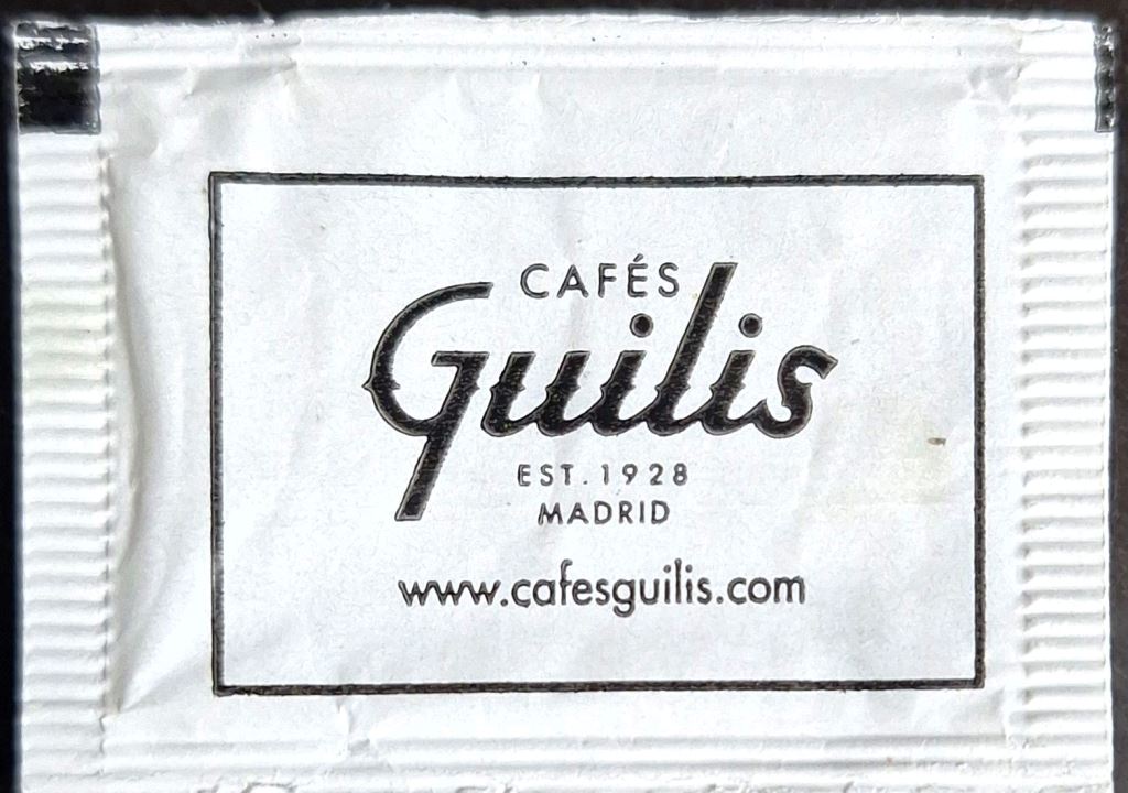Sobres de edulcorantes de la marca de café GUILIS. Sobres de edulcorantes de la marca de café GUILIS.