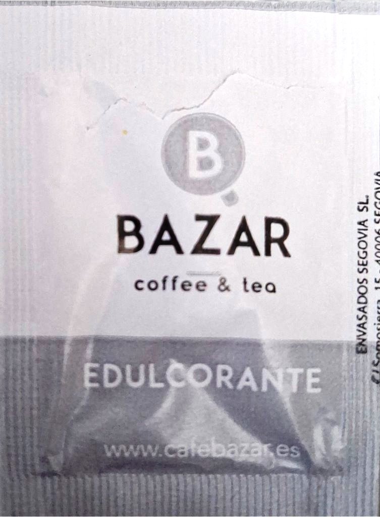 Sobres de edulcorantes de la marca de café BAZAR. Sobres de edulcorantes de la marca de café BAZAR.