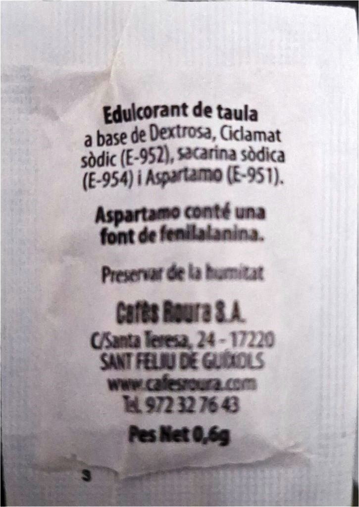 Sobres de edulcorantes de España de la marca de café ROURA. Sobres de edulcorantes de España de la marca de café ROURA.