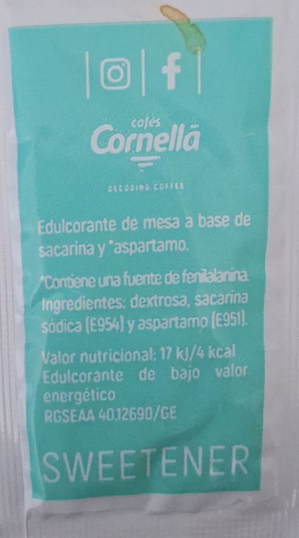 Sobres de edulcorantes de la marca de café CORNELLÀ. Sobres de edulcorantes de la marca de café CORNELLÀ.