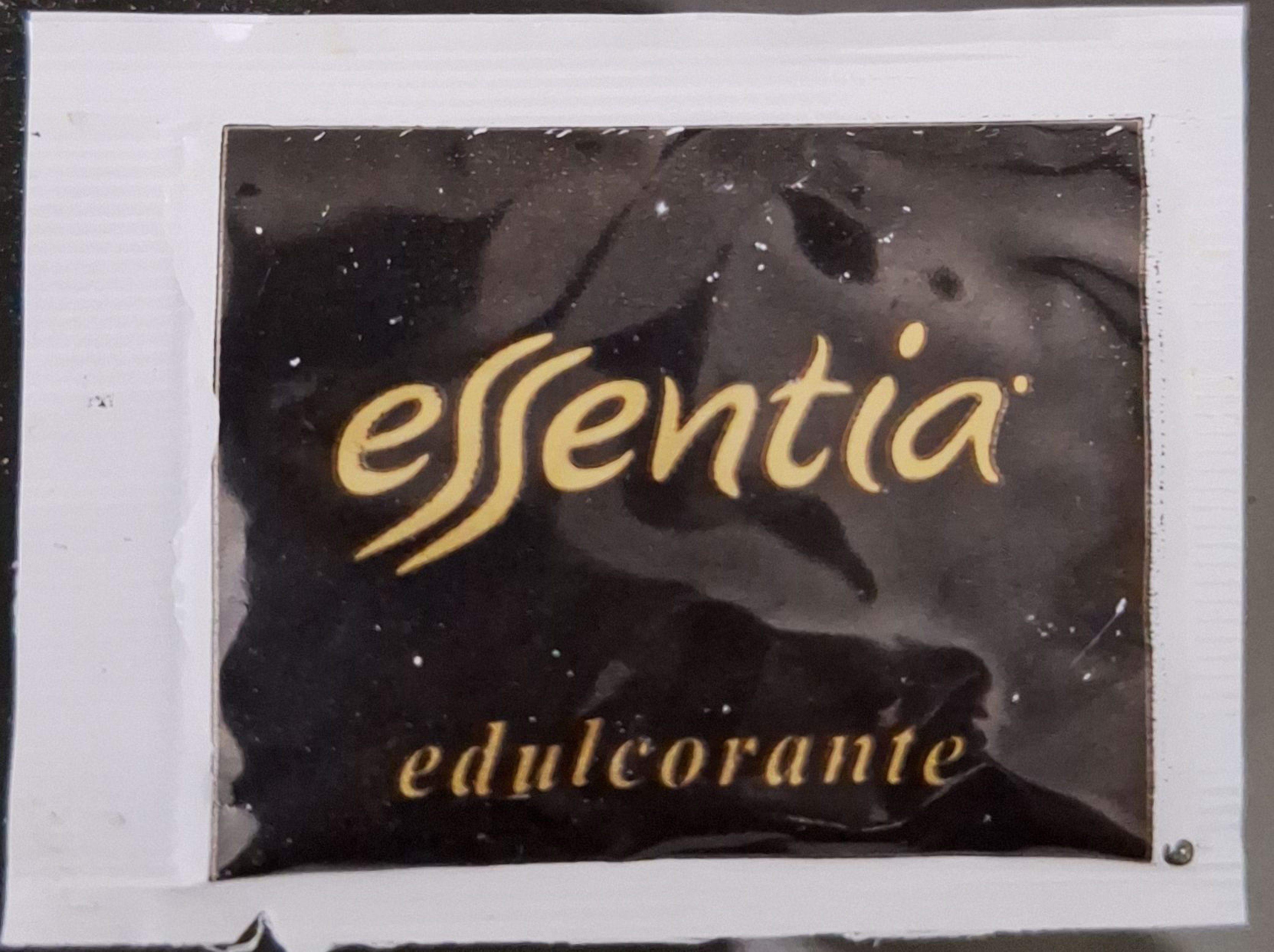 Sobres de edulcorantes de la marca de café ESSENTIA. Sobres de edulcorantes de la marca de café ESSENTIA.
