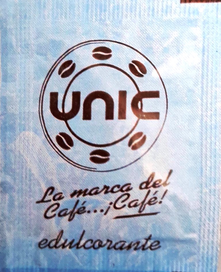 Sobres de edulcorantes de España de la marca de café UNIC. Sobres de edulcorantes de España de la marca de café UNIC.