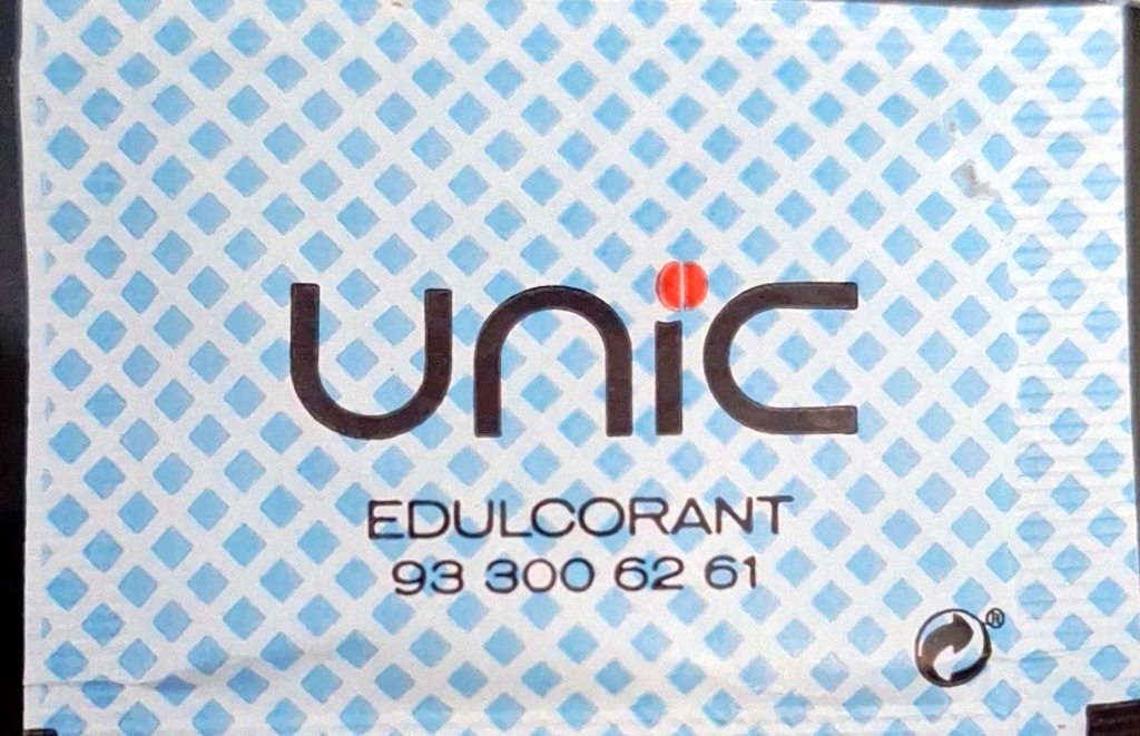 Sobres de edulcorantes de España de la marca de café UNIC. Sobres de edulcorantes de España de la marca de café UNIC.