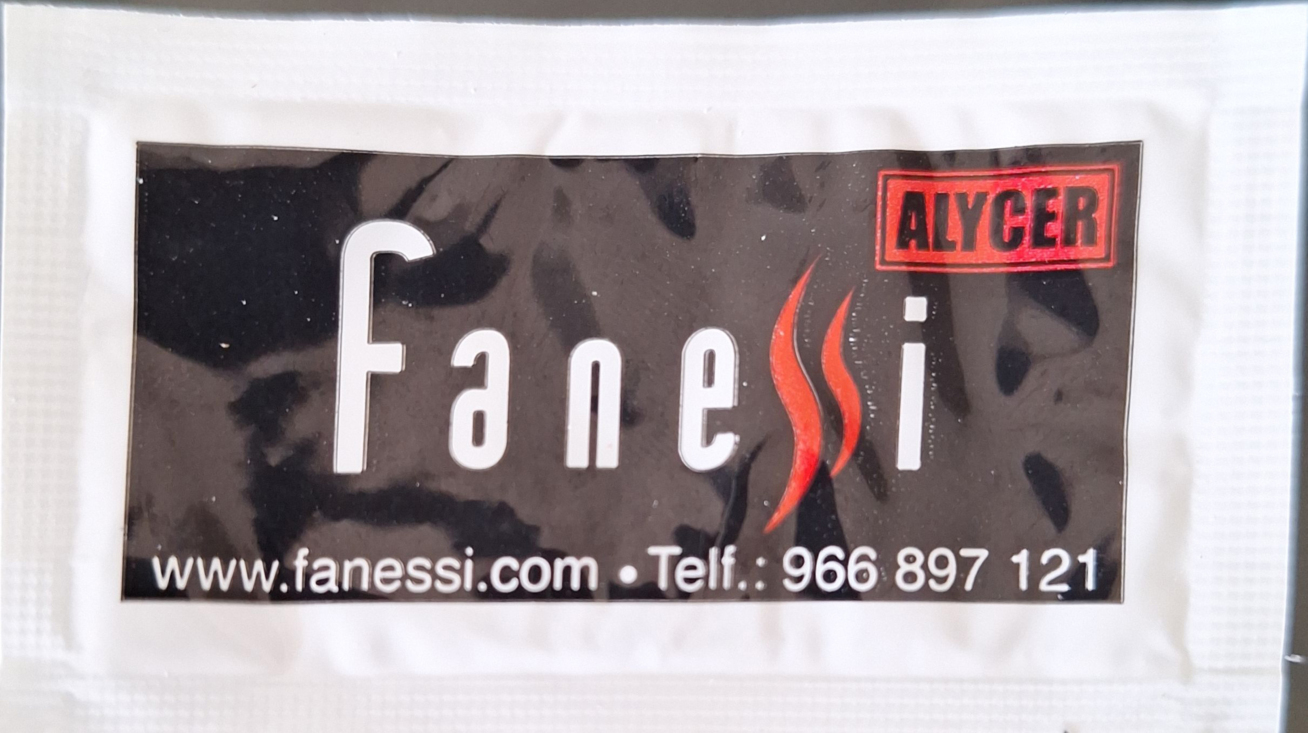 Sobres de edulcorantes de la marca de café FANESSI. Sobres de edulcorantes de la marca de café FANESSI.