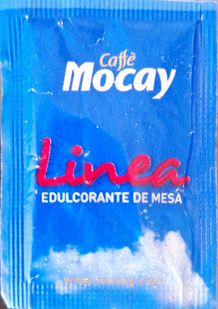 Sobres de edulcorantes de España de la marca de café MOCAY. Sobres de edulcorantes de España de la marca de café MOCAY.