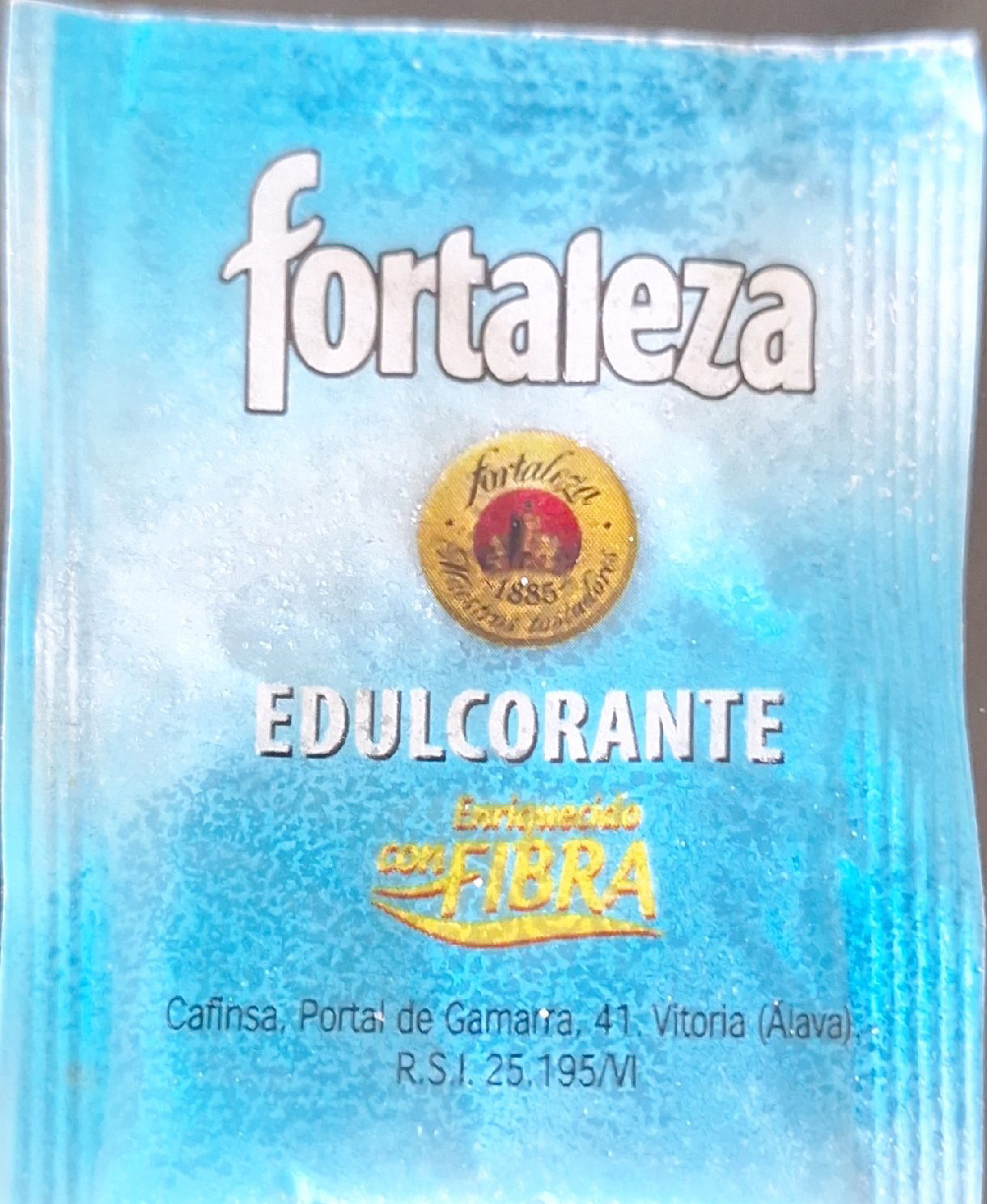 Sobres de edulcorantes de la marca de café FORTALEZA. Sobres de edulcorantes de la marca de café FORTALEZA.
