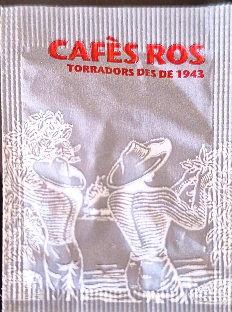 Sobres de edulcorantes de España de la marca de café ROS. Sobres de edulcorantes de España de la marca de café ROS.