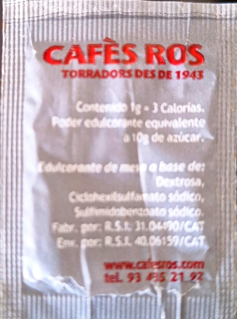 Sobres de edulcorantes de España de la marca de café ROS. Sobres de edulcorantes de España de la marca de café ROS.