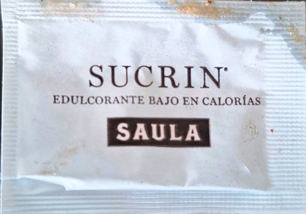 Sobres de edulcorantes de España de la marca de café SAULA. Sobres de edulcorantes de España de la marca de café SAULA.