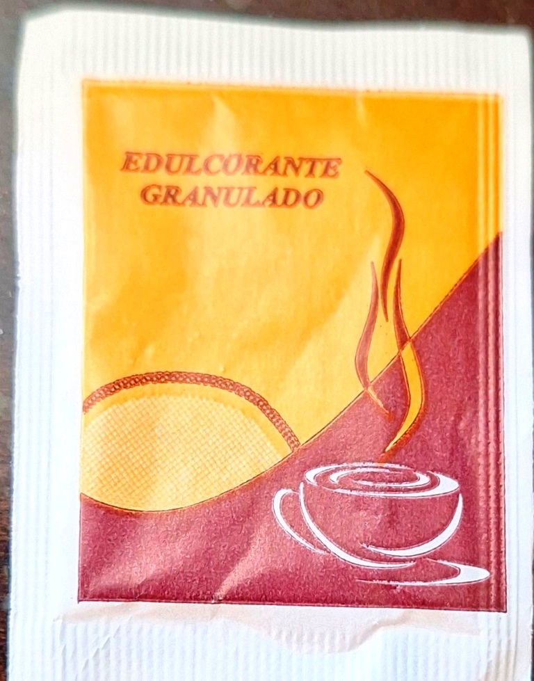 Sobres de edulcorantes de marcas de edulcorantes. Sobres de edulcorantes de marcas de edulcorantes.