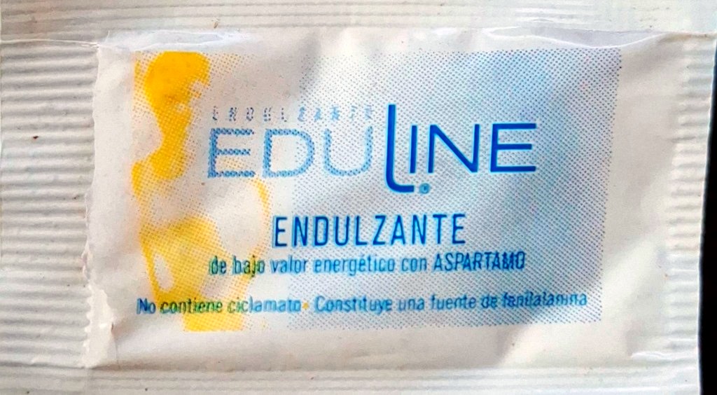 Sobres de edulcorantes de la marca de café CAFENTO. Sobres de edulcorantes de la marca de café CAFENTO.
