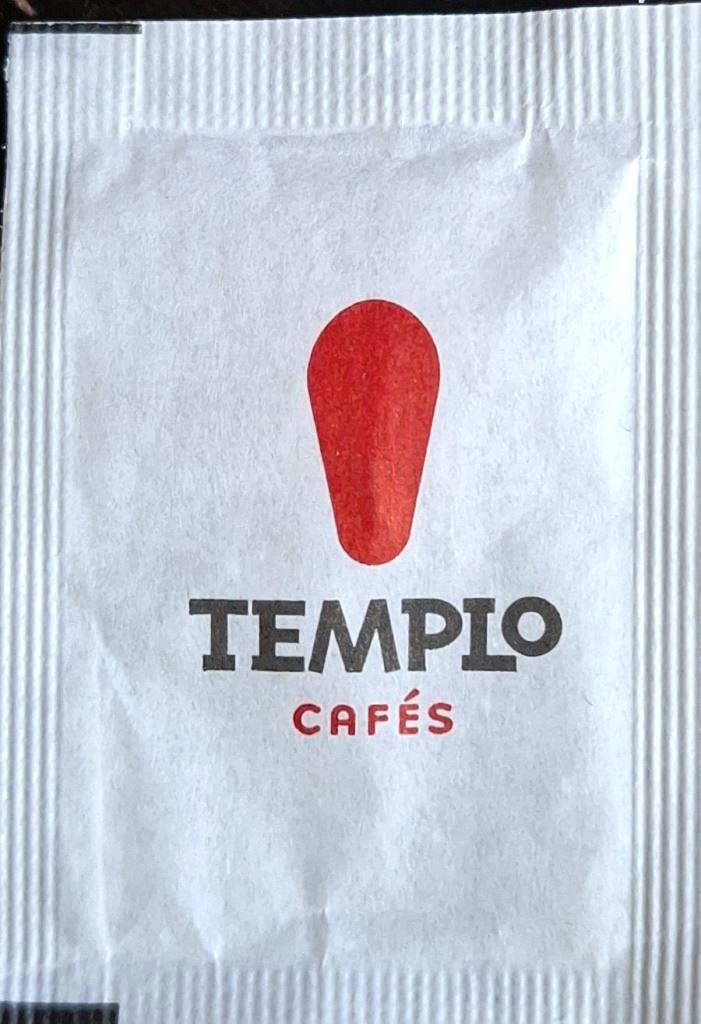 Sobres de edulcorantes de España de la marca de café TEMPLO. Sobres de edulcorantes de España de la marca de café TEMPLO.