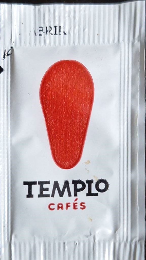 Sobres de edulcorantes de España de la marca de café TEMPLO. Sobres de edulcorantes de España de la marca de café TEMPLO.