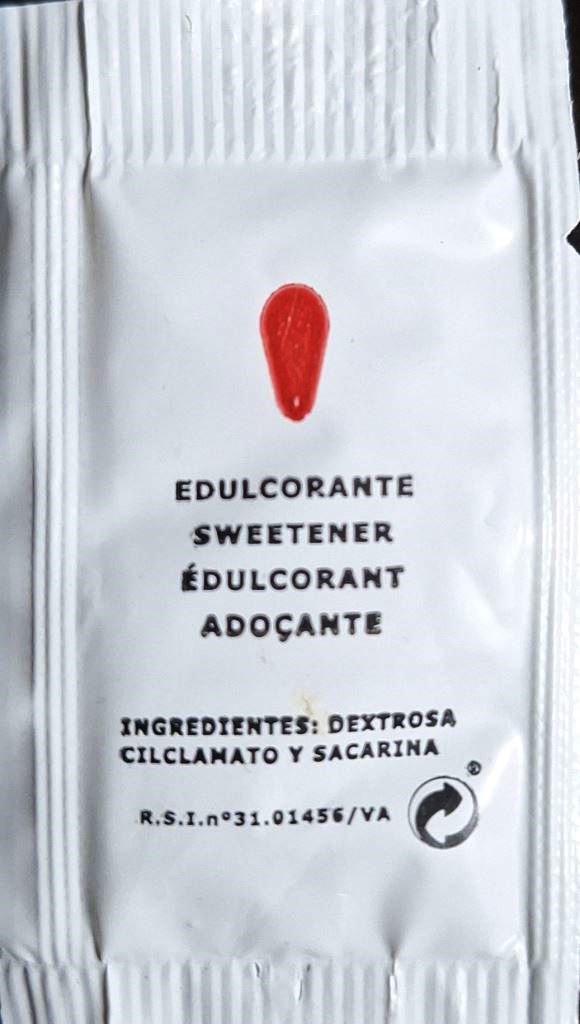 Sobres de edulcorantes de España de la marca de café TEMPLO. Sobres de edulcorantes de España de la marca de café TEMPLO.