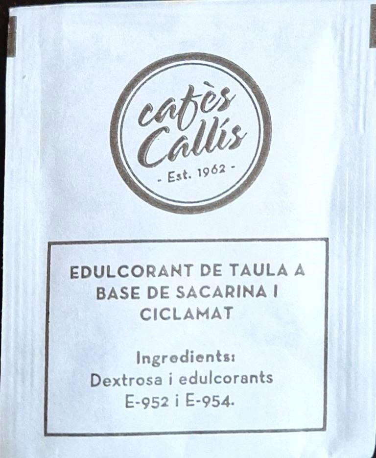 Sobres de edulcorantes de la marca de café CALLIS. Sobres de edulcorantes de la marca de café CALLIS.